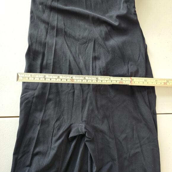 Vertvie Sleeveless Flare Jumsuit Women's S Black Backless Bodycon Seamless NWT - Picture 12 of 16